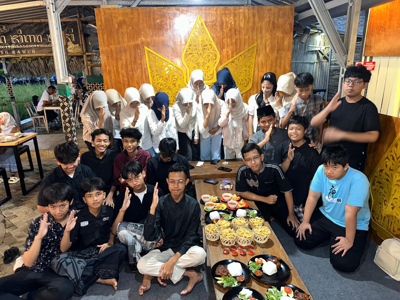 Buka Bersama kls 8